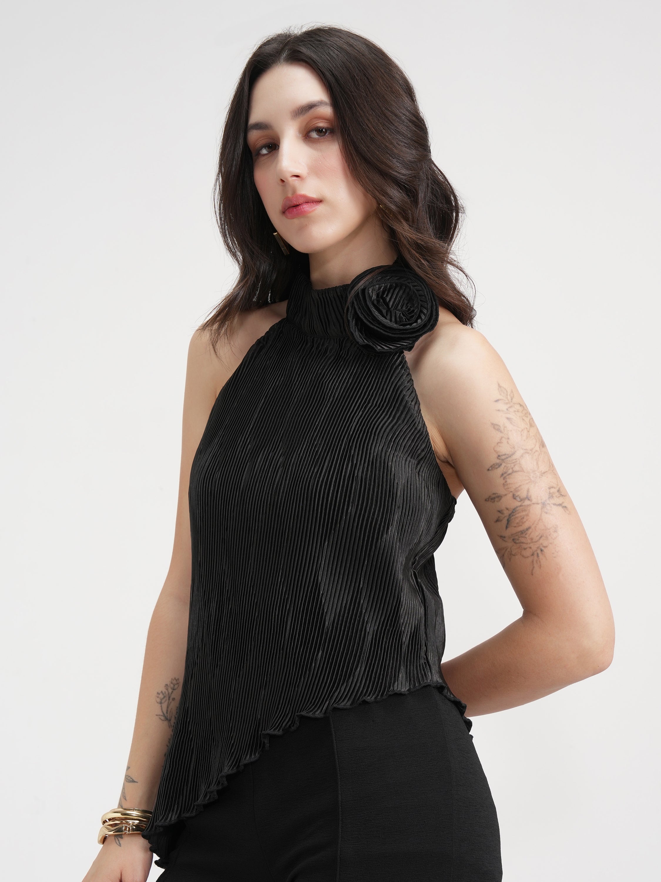 Tokyo Talkies Women Black Solid Regular Top - Black - Image 4