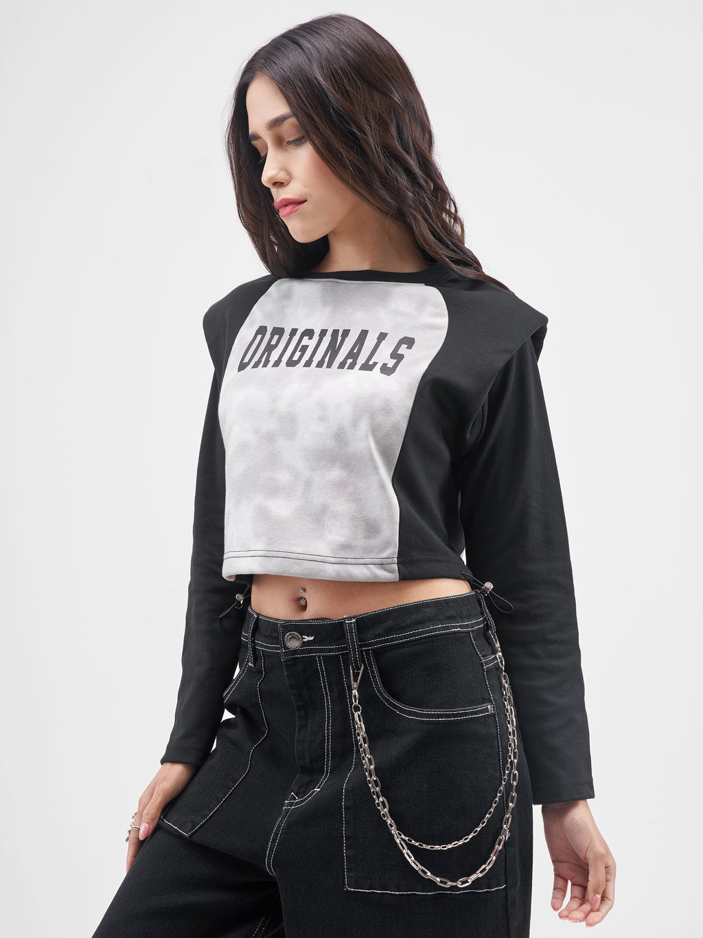 Street By Tokyo Talkies Women Black Printed Regular Top - Black - Image 4