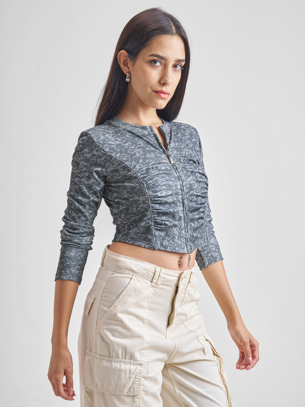 Tokyo Talkies Women Charcoal Printed Fitted Top - Charcoal - Image 6