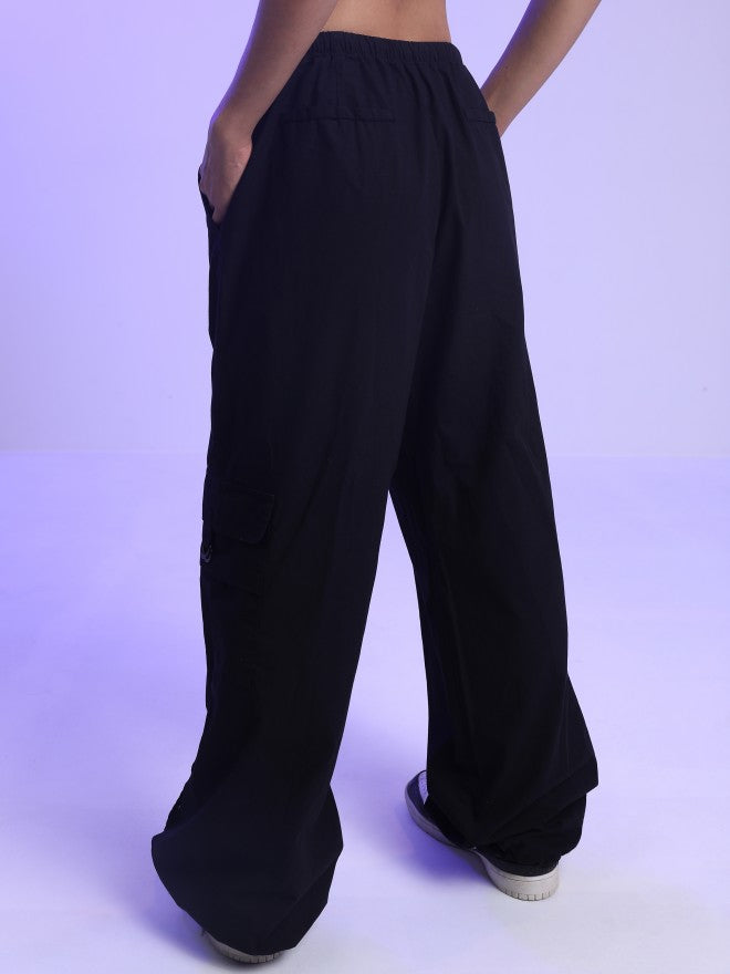 Tokyo Talkies Women Black Loose Fit Solid Casual Trouser - Black - Image 3