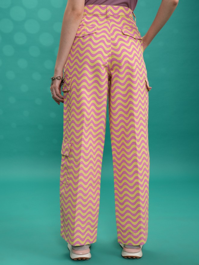 Tokyo Talkies Women Yellow Printed Straight Fit Cargos - Yellow - Image 3