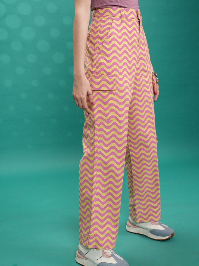 Tokyo Talkies Women Yellow Printed Straight Fit Cargos - Yellow - Image 6