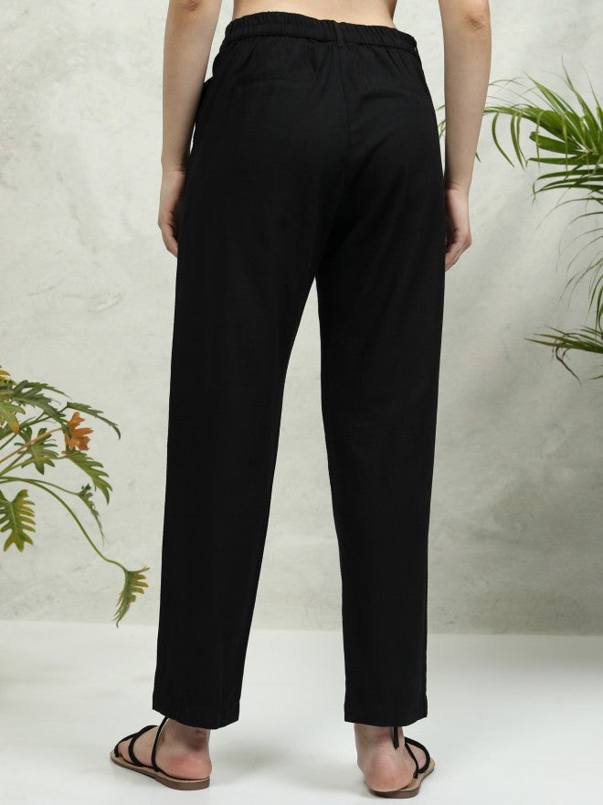 Tokyo Talkies Women Black Solid Tapered Fit Casual Trouser - Black - Image 3