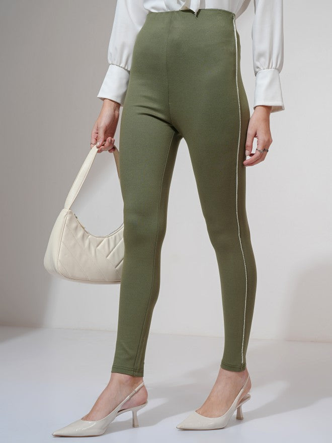 Tokyo Talkies Women Olive Solid Slim Fit Jeggings - Olive - Image 1