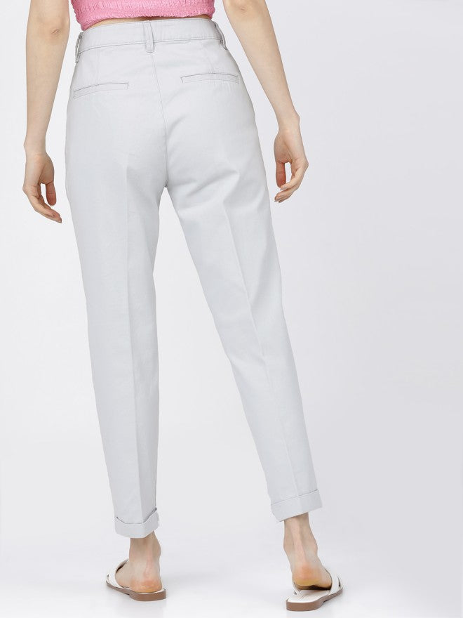 Tokyo Talkies Women Blue Solid Tapered Fit Chinos - Blue - Image 3