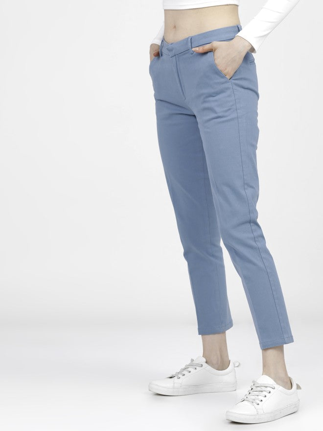 Tokyo Talkies Women Blue Solid Tapered Fit Casual Trouser - Blue - Image 2