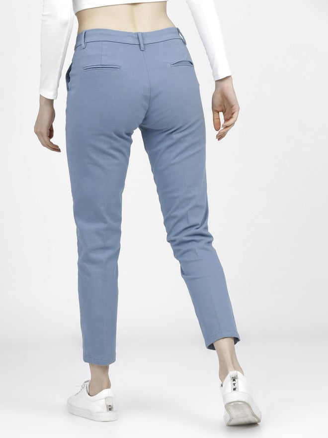 Tokyo Talkies Women Blue Solid Tapered Fit Casual Trouser - Blue - Image 3