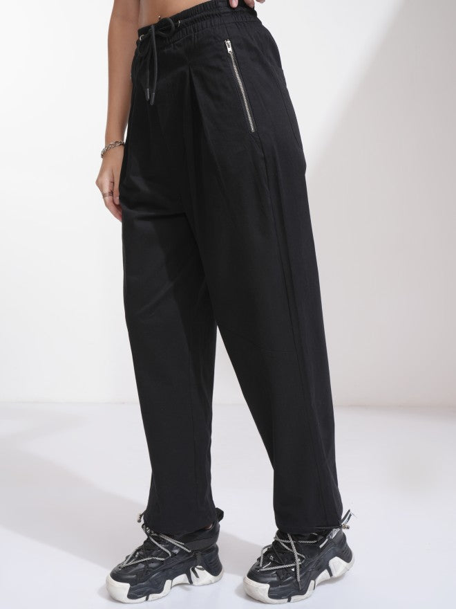 Tokyo Talkies Women Black Solid Regular Fit Casual Trouser - Black - Image 4