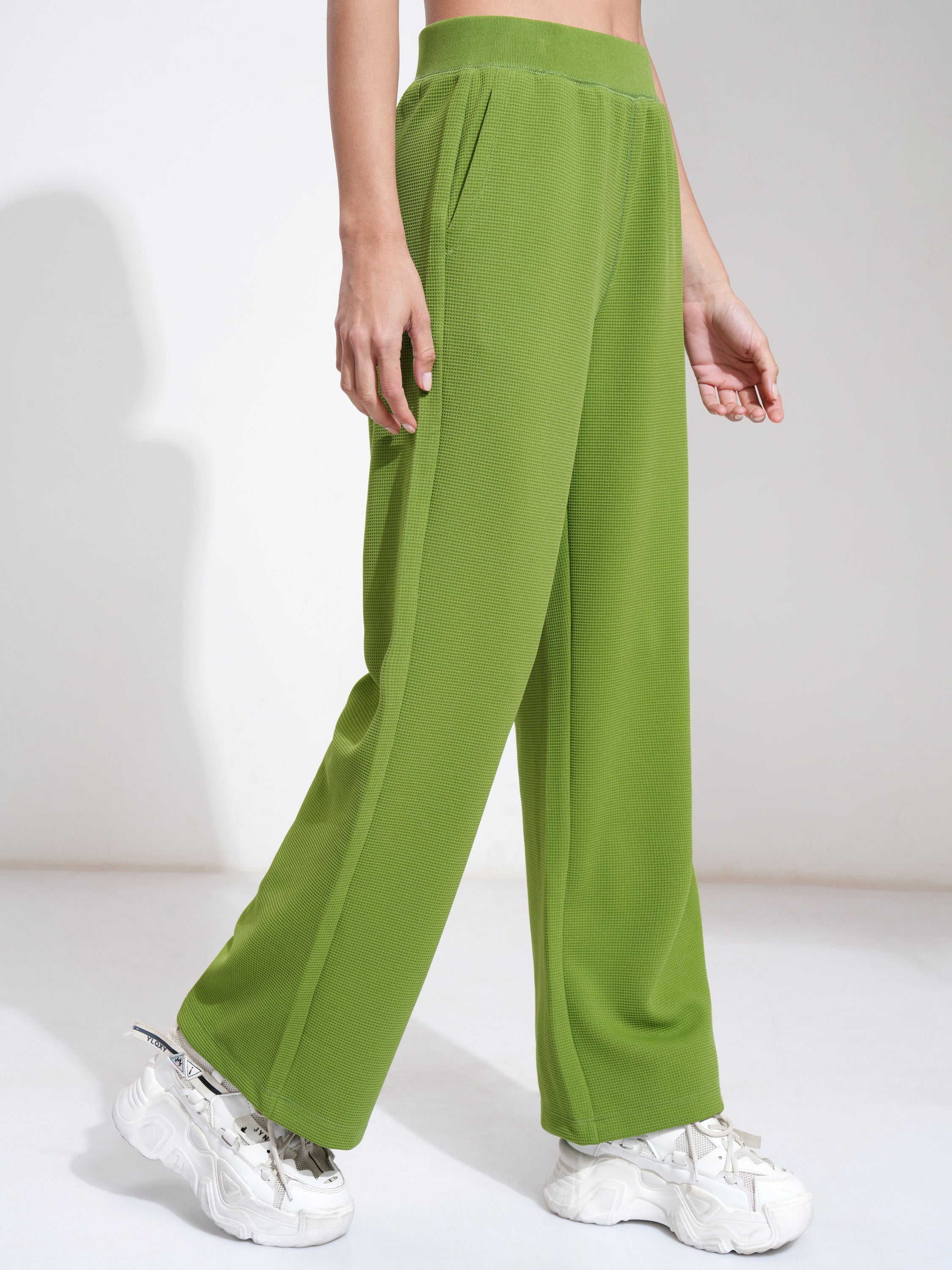 Tokyo Talkies Women Green Self Design Regular Fit Casual Trouser - Green - Image 6