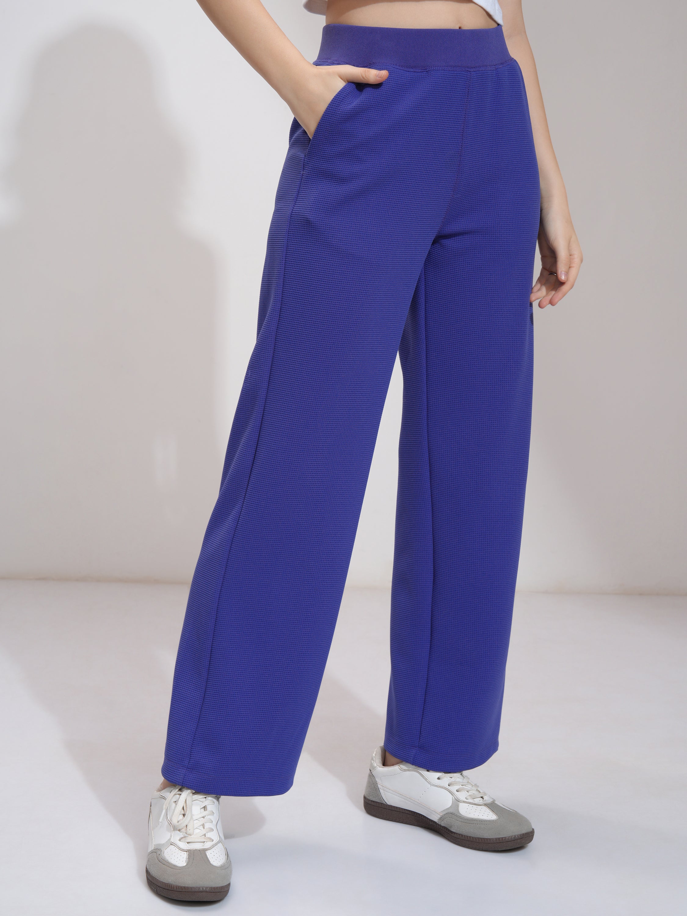 Tokyo Talkies Women Blue Self Design Straight Fit Casual Trouser - Blue - Image 6
