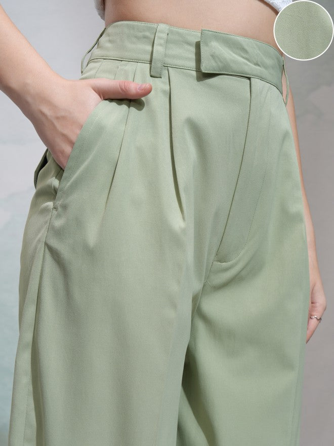 Tokyo Talkies Women Green Solid Regular Fit Casual Trouser - Green - Image 5