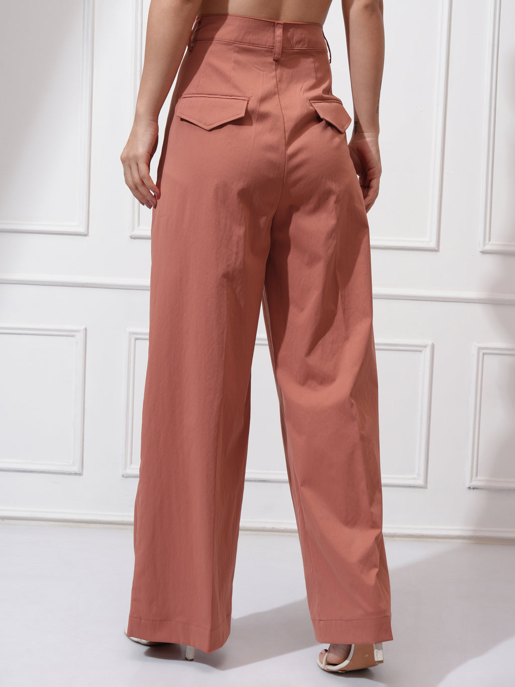 Tokyo Talkies Women Rust Solid Regular Fit Casual Trouser - Rust - Image 3