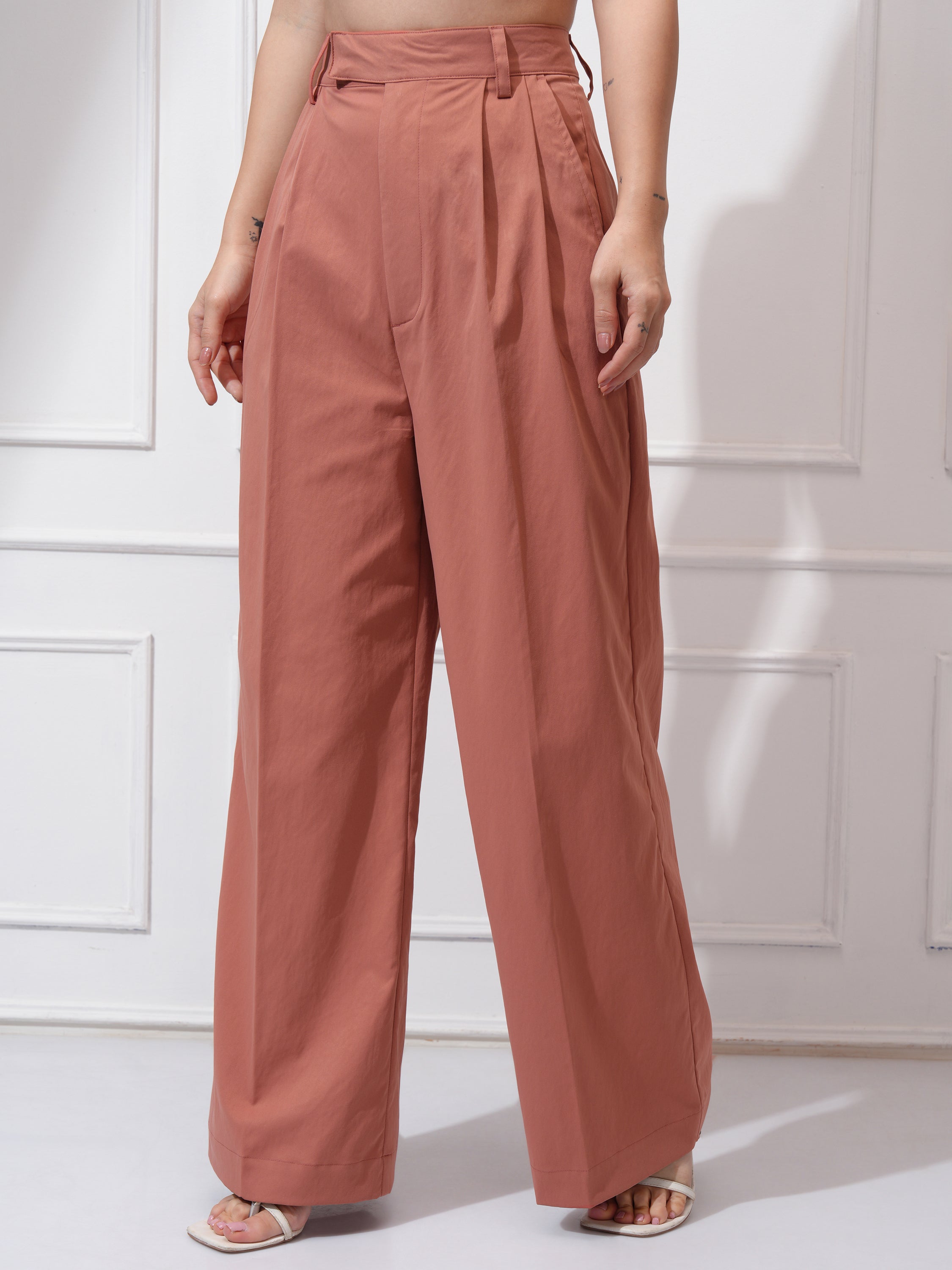 Tokyo Talkies Women Rust Solid Regular Fit Casual Trouser - Rust - Image 4