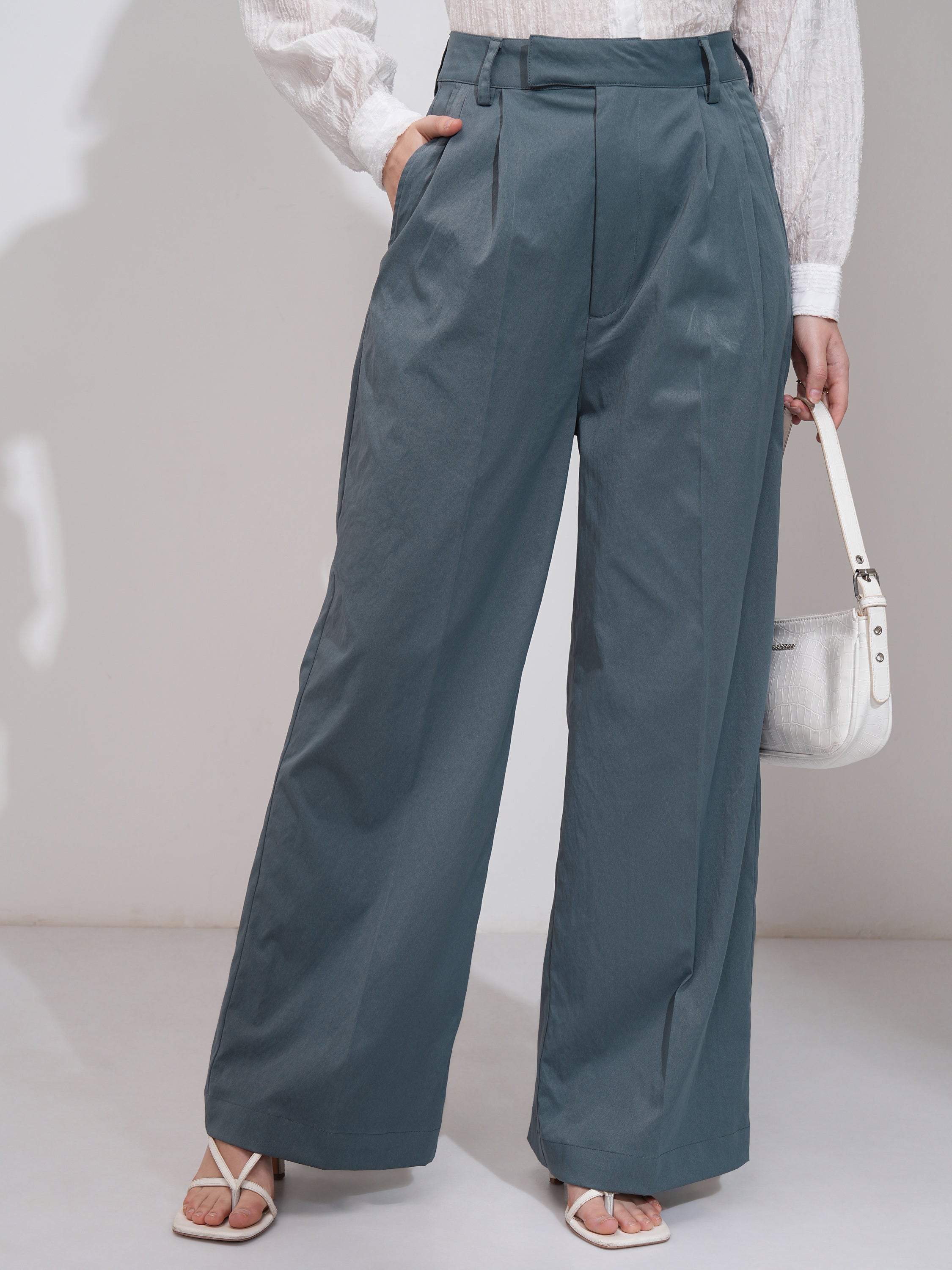 Tokyo Talkies Women Grey Solid Straight Fit Casual Trouser - Grey - Image 1