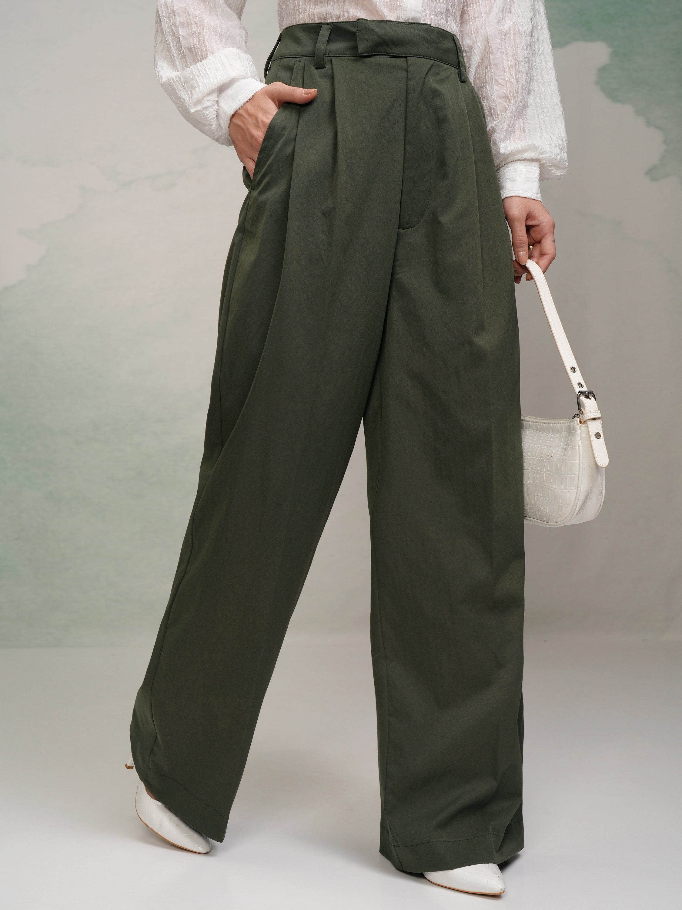 Tokyo Talkies Women Green Solid Flared Casual Trouser - Green - Image 6