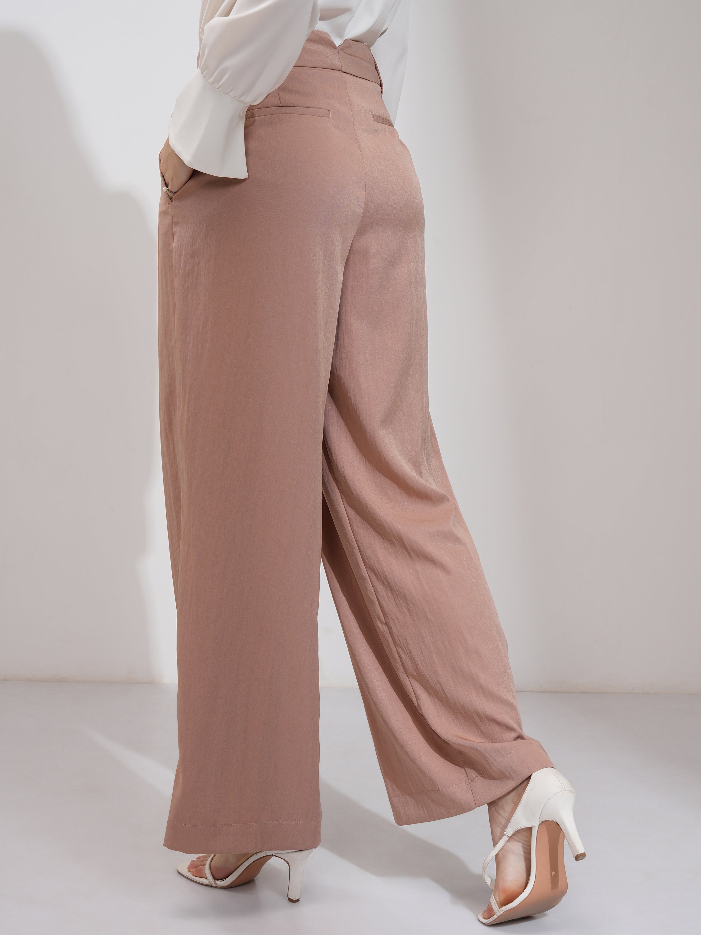 Tokyo Talkies Women Peach Solid Flared Casual Trouser - Peach - Image 3
