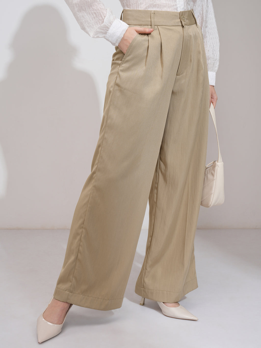 Tokyo Talkies Women Beige Solid Flared Casual Trouser - Beige - Image 6