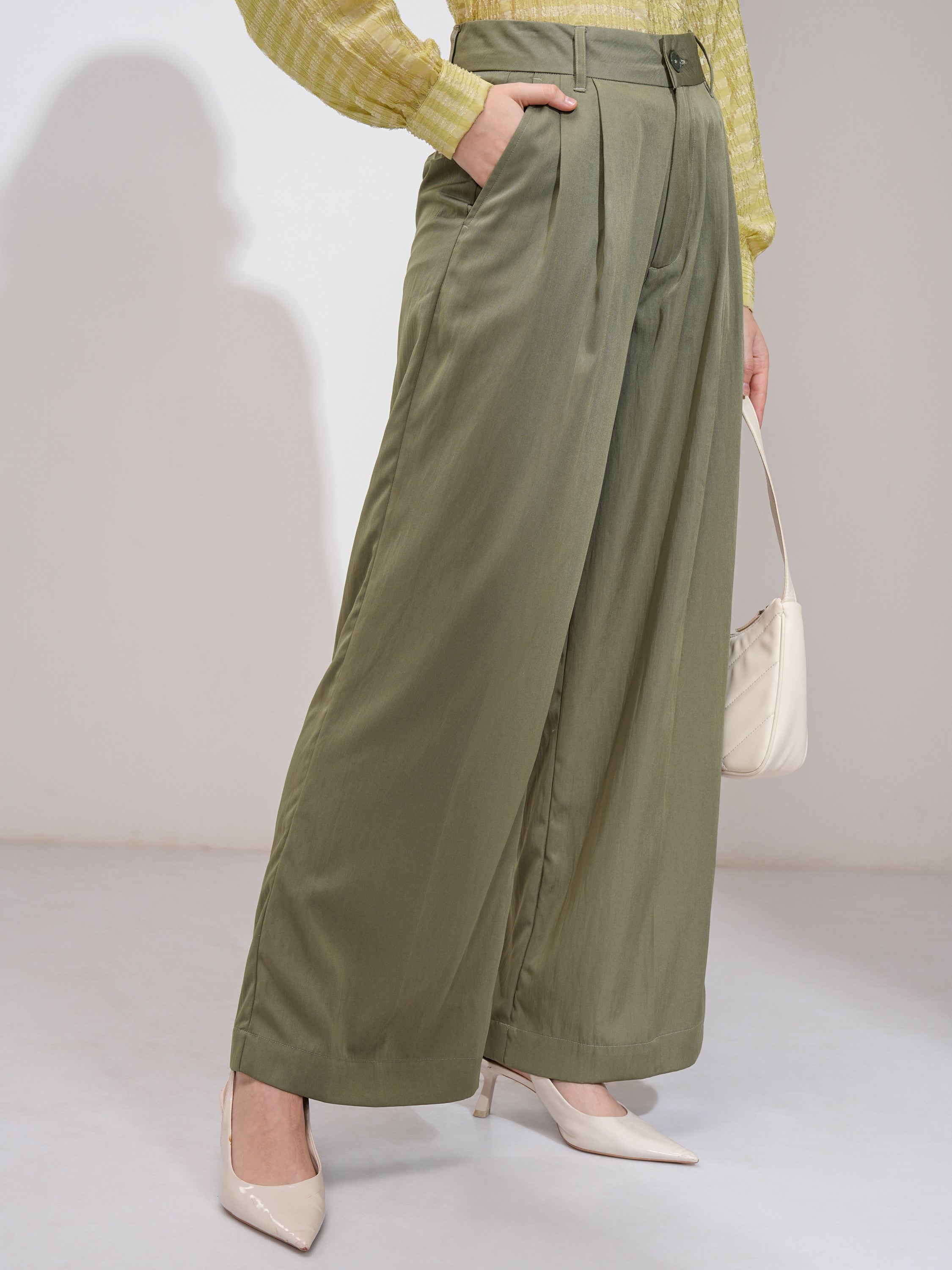 Tokyo Talkies Women Olive Solid Flared Casual Trouser - Olive - Image 6