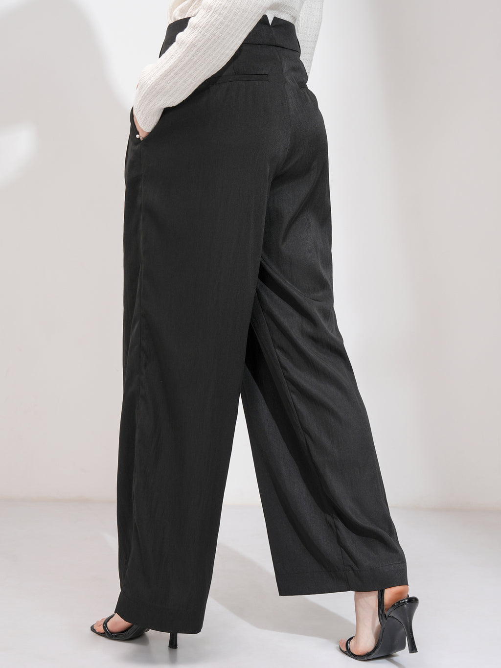 Tokyo Talkies Women Black Solid Wide Leg Casual Trouser - Black - Image 3