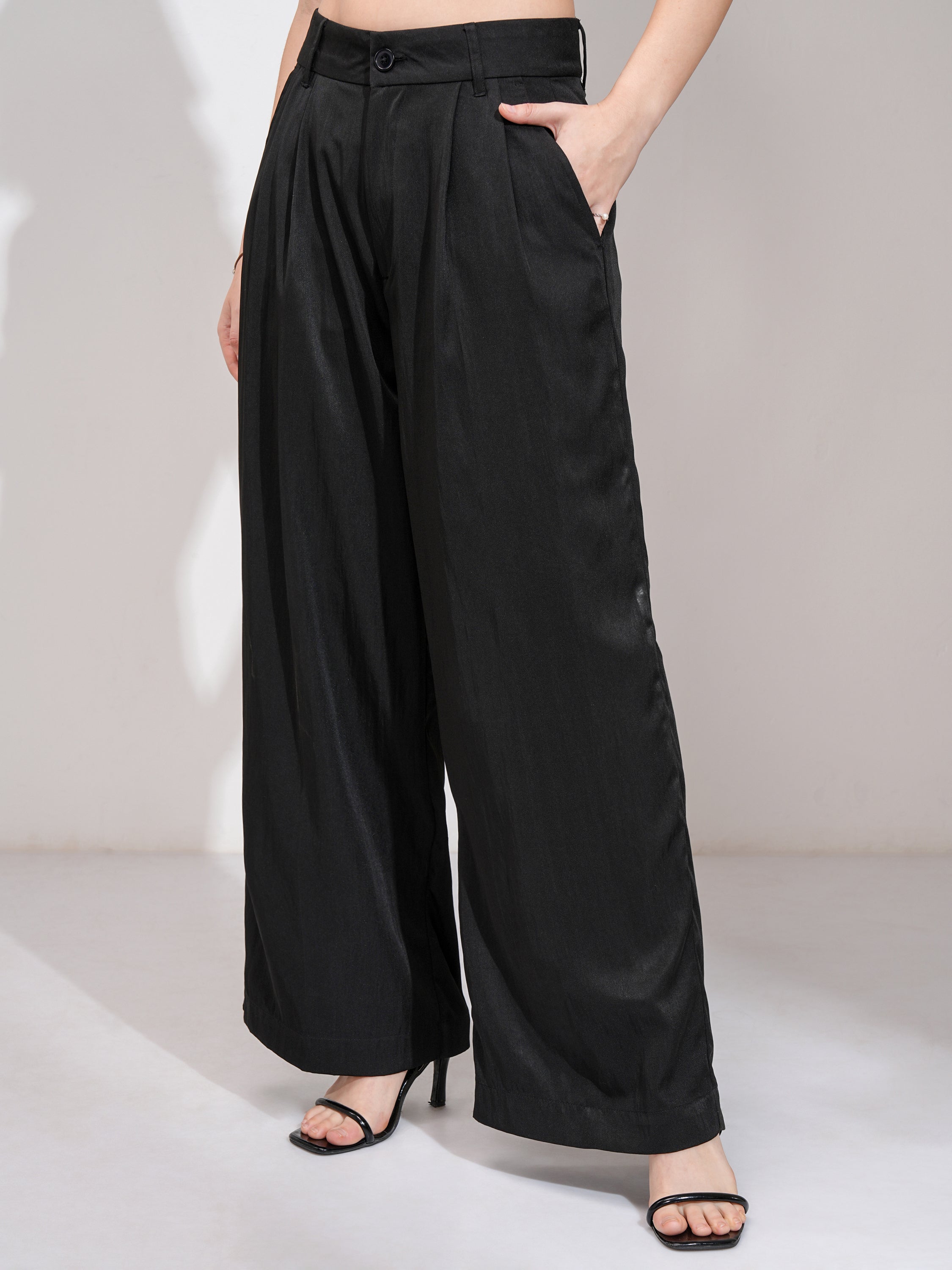 Tokyo Talkies Women Black Solid Wide Leg Casual Trouser - Black - Image 4