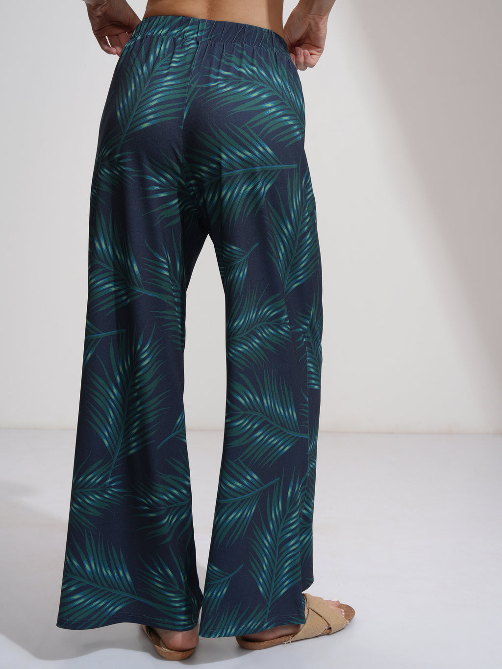 Tokyo Talkies Women Blue Printed Flared Casual Trousers - Blue - Image 3