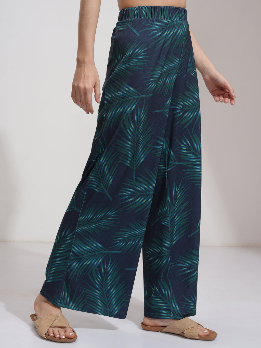 Tokyo Talkies Women Blue Printed Flared Casual Trousers - Blue - Image 6