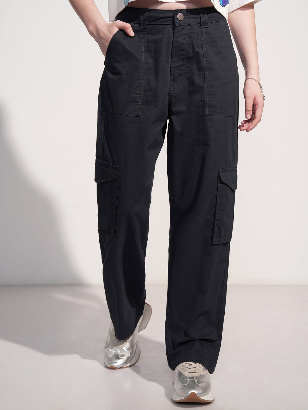Tokyo Talkies Women Black Solid Straight Fit Cargos - Black - Image 1