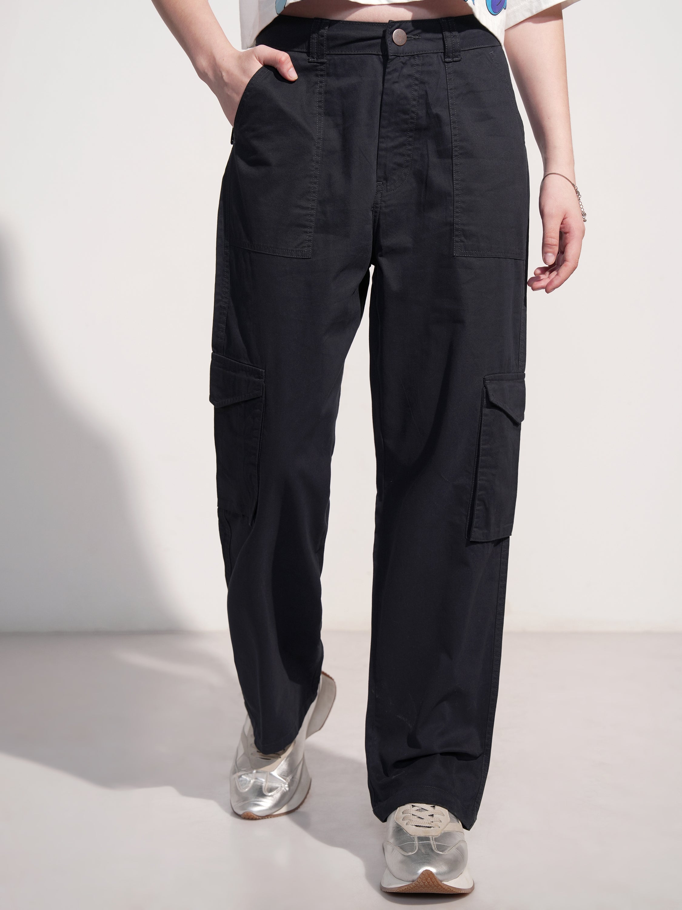 Tokyo Talkies Women Black Solid Straight Fit Cargos - Black - Image 1