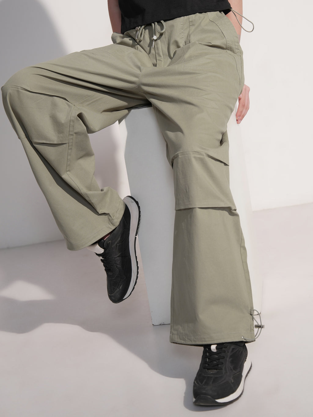 Tokyo Talkies Women Olive Solid Baggy Joggers - Olive - Image 4
