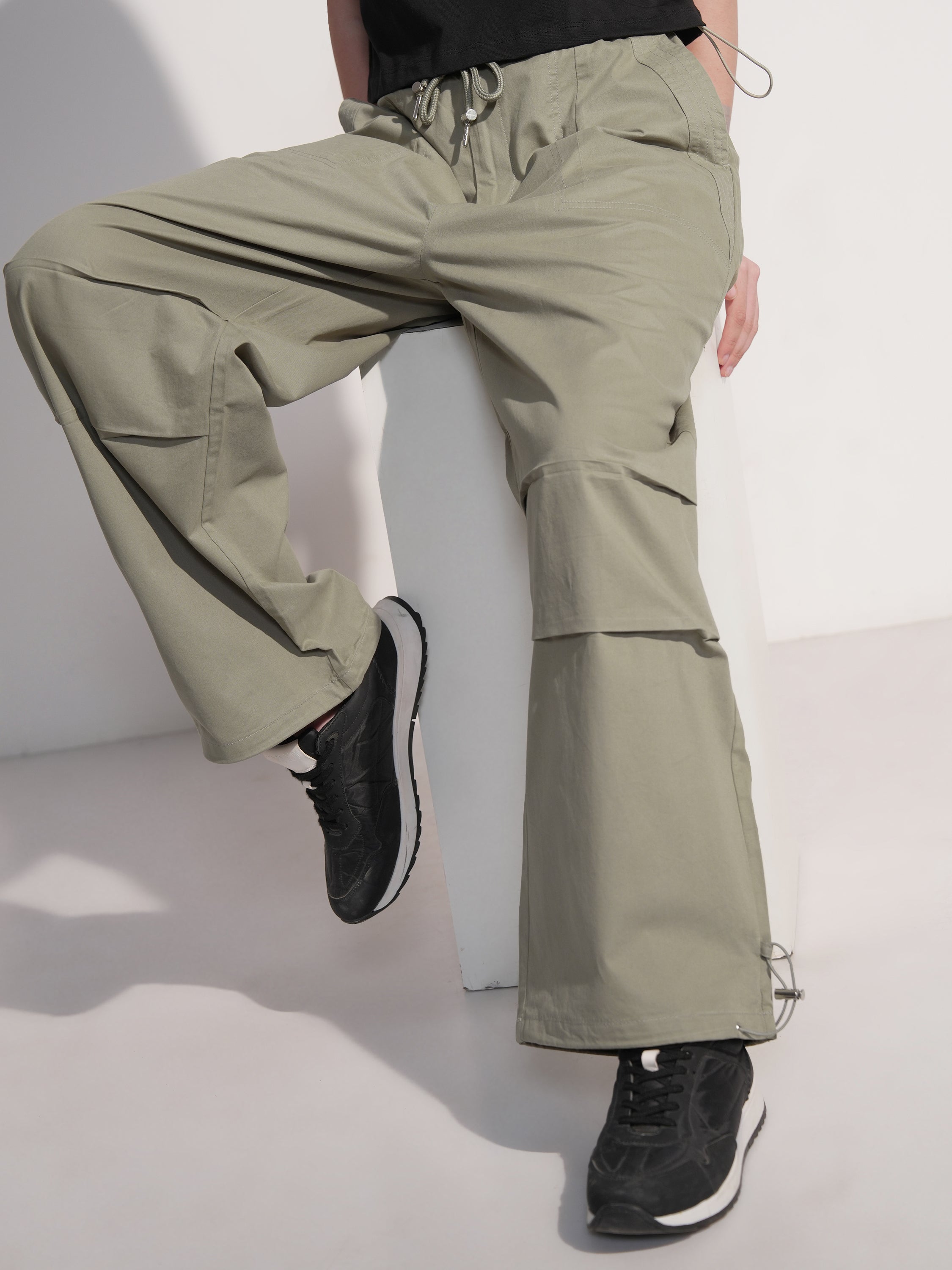 Tokyo Talkies Women Olive Solid Baggy Joggers - Olive - Image 4