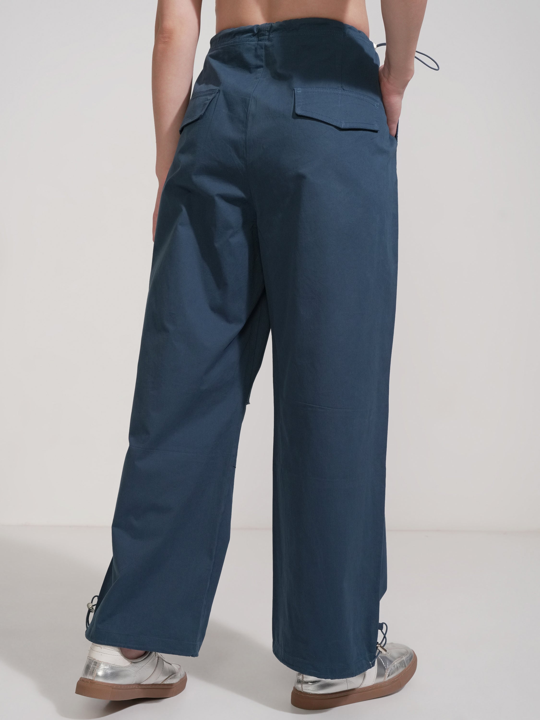 Tokyo Talkies Women Navy Blue Solid Baggy Cargos - Navy Blue - Image 3