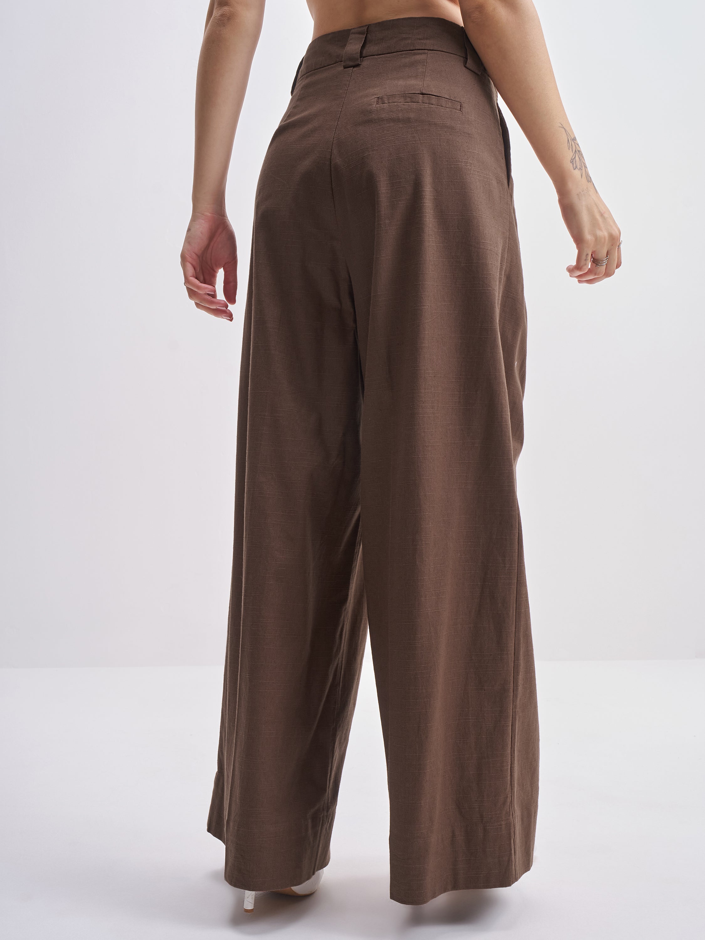Tokyo Talkies Women Brown Solid Wide Leg Casual Trouser - Brown - Image 3