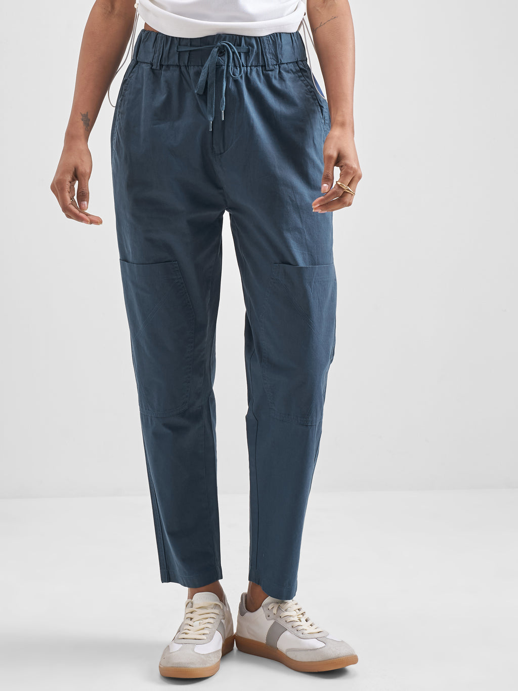 Street By Tokyo Talkies Women Blue Solid Tapered Fit Regular Trouser - Blue - Image 1