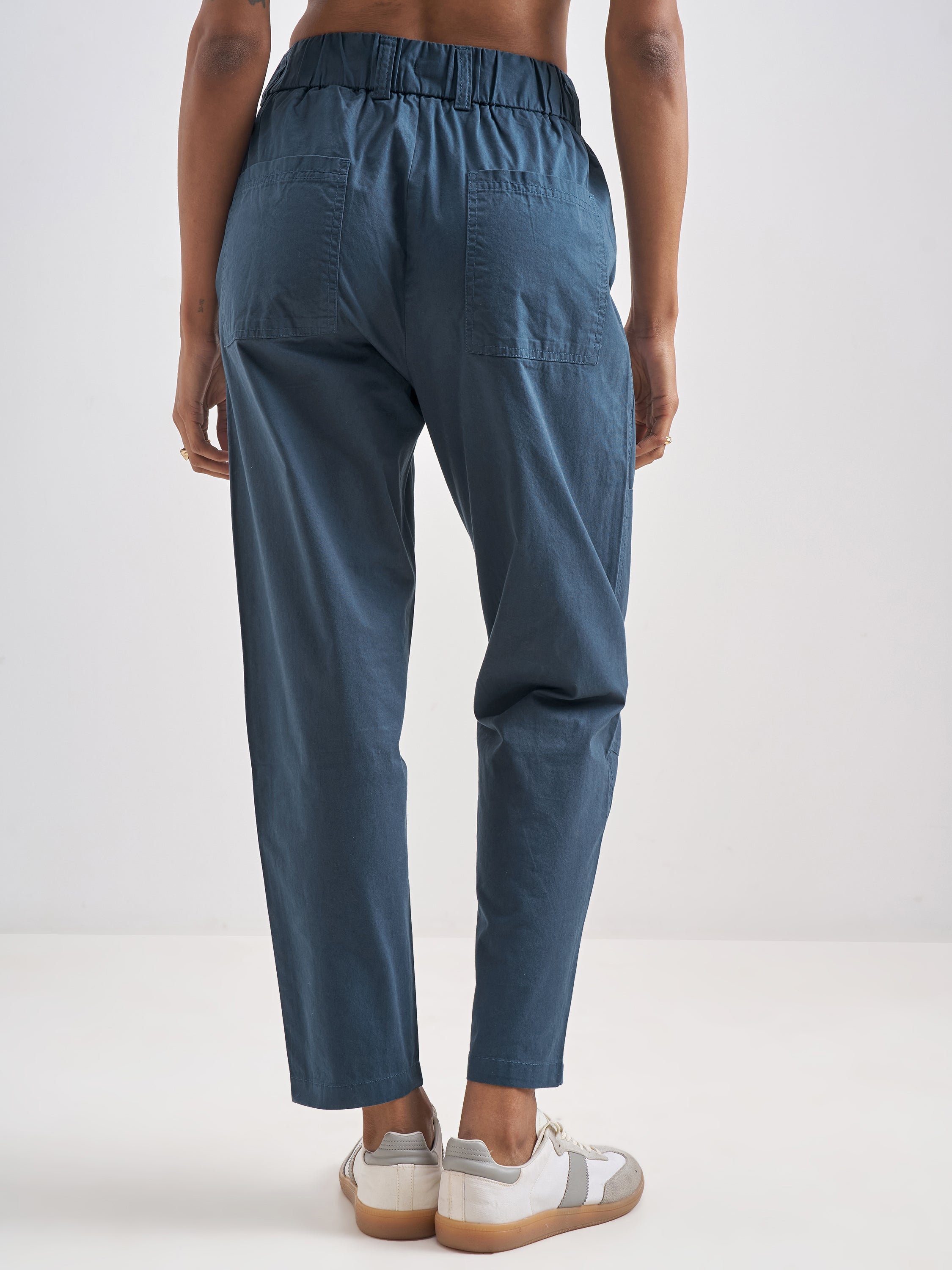 Street By Tokyo Talkies Women Blue Solid Tapered Fit Regular Trouser - Blue - Image 3