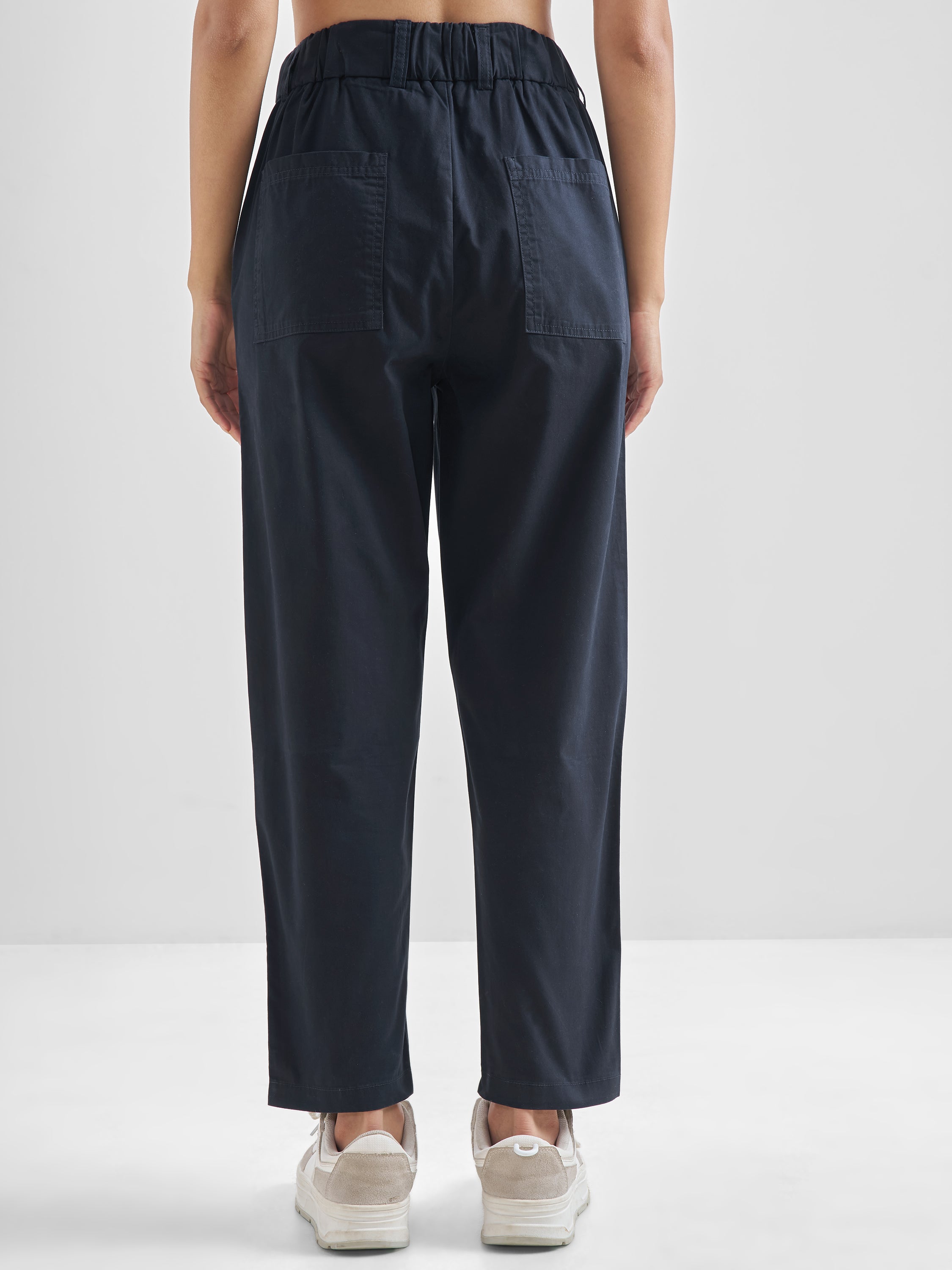 Street By Tokyo Talkies Women Black Solid Straight Fit Casual Trouser - Black - Image 3