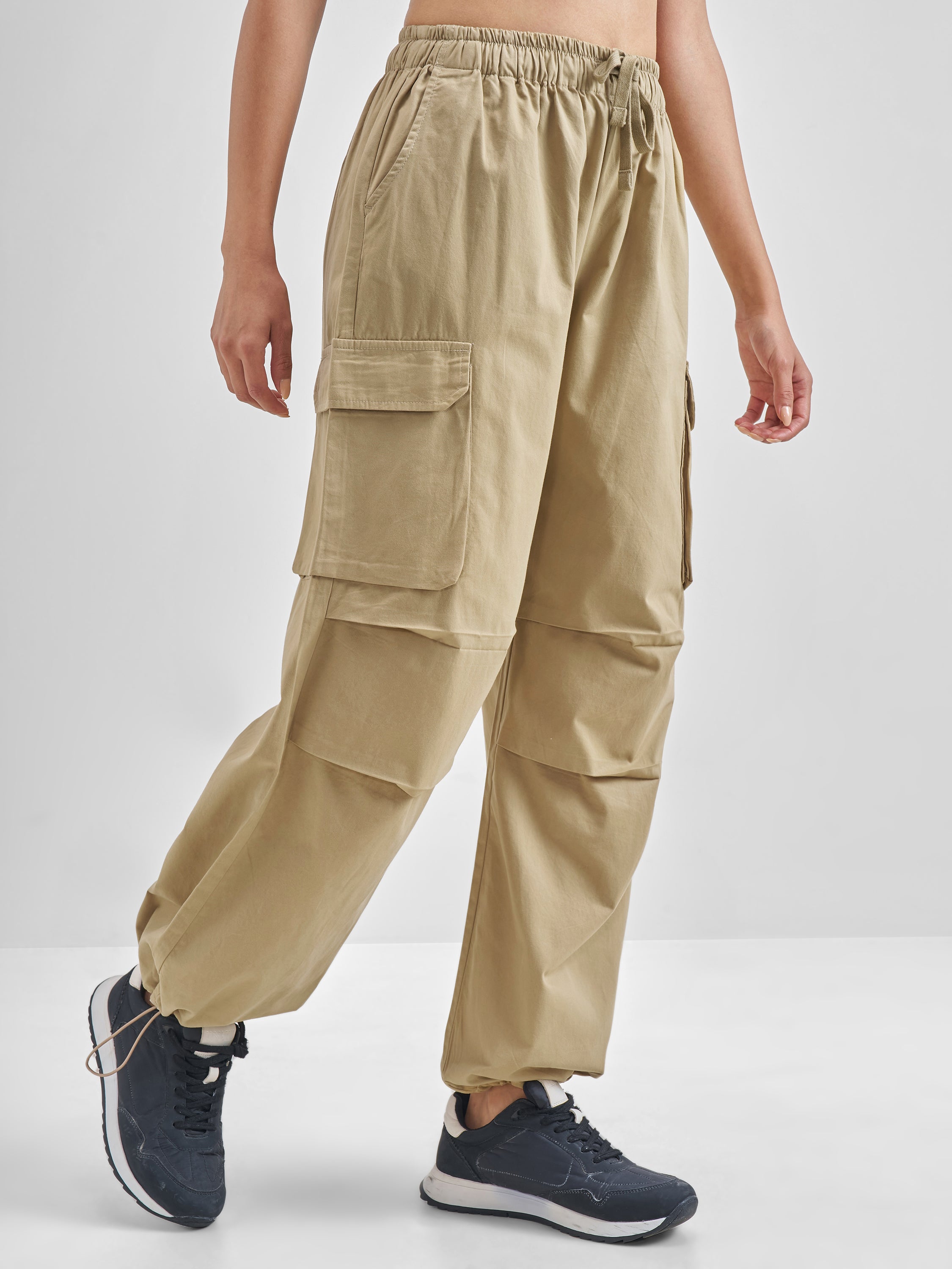 Street By Tokyo Talkies Women Beige Solid Straight Fit Cargos - Beige - Image 6