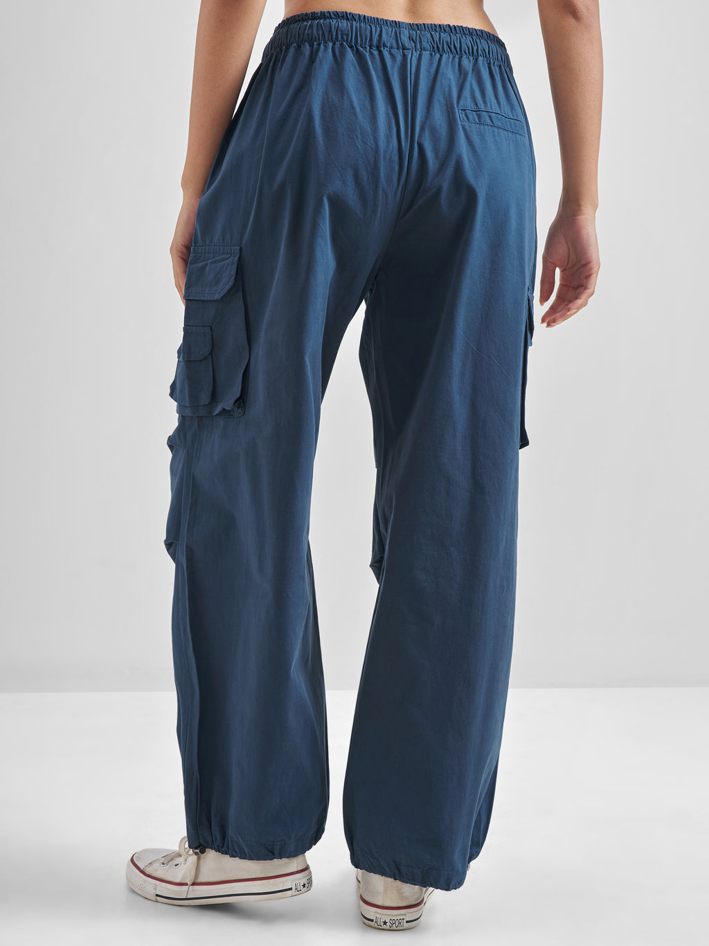 Street By Tokyo Talkies Women Blue Solid Straight Fit Cargos - Blue - Image 3