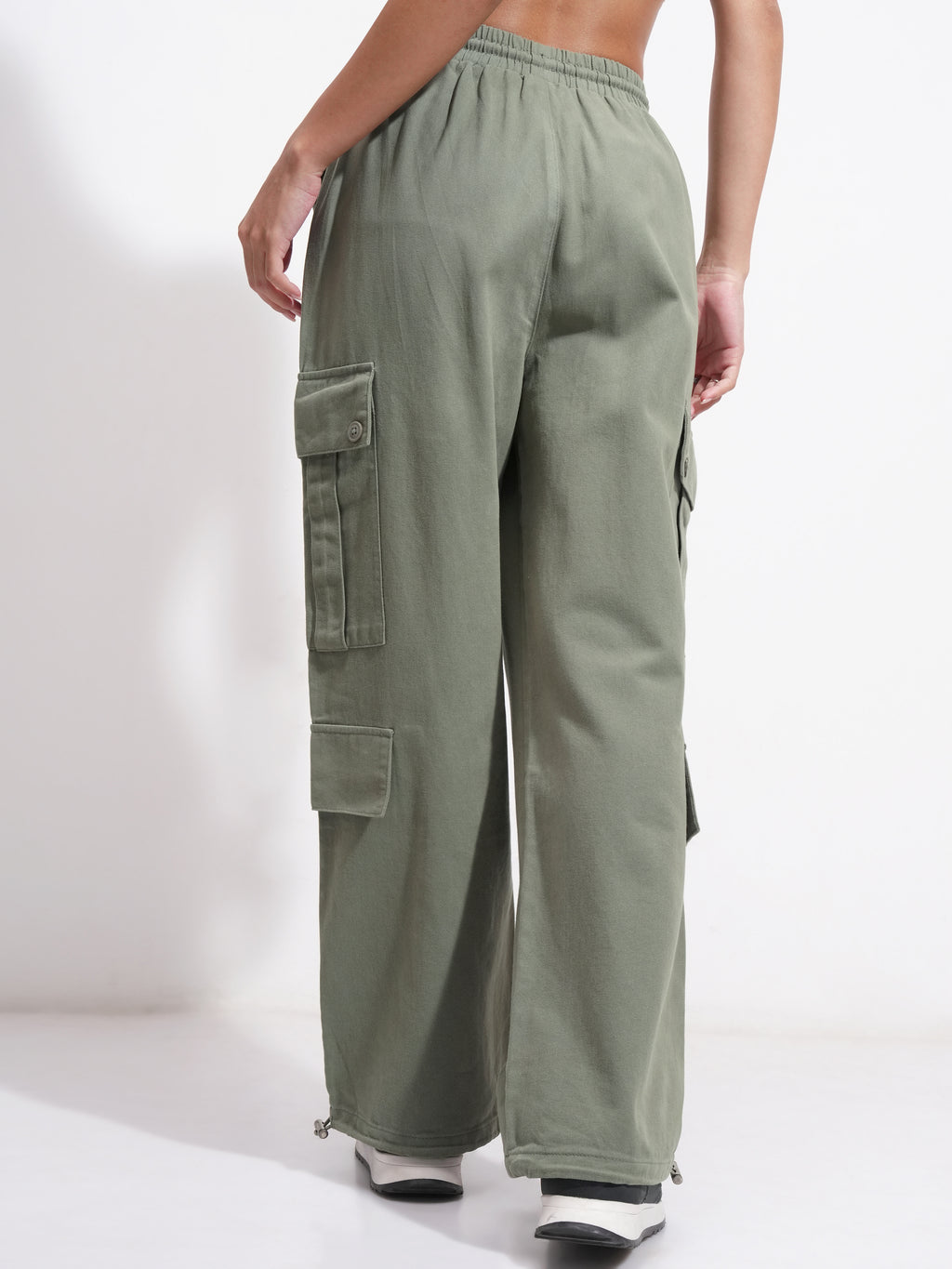 Tokyo Talkies Women Olive Solid Straight Fit Cargos - Olive - Image 3
