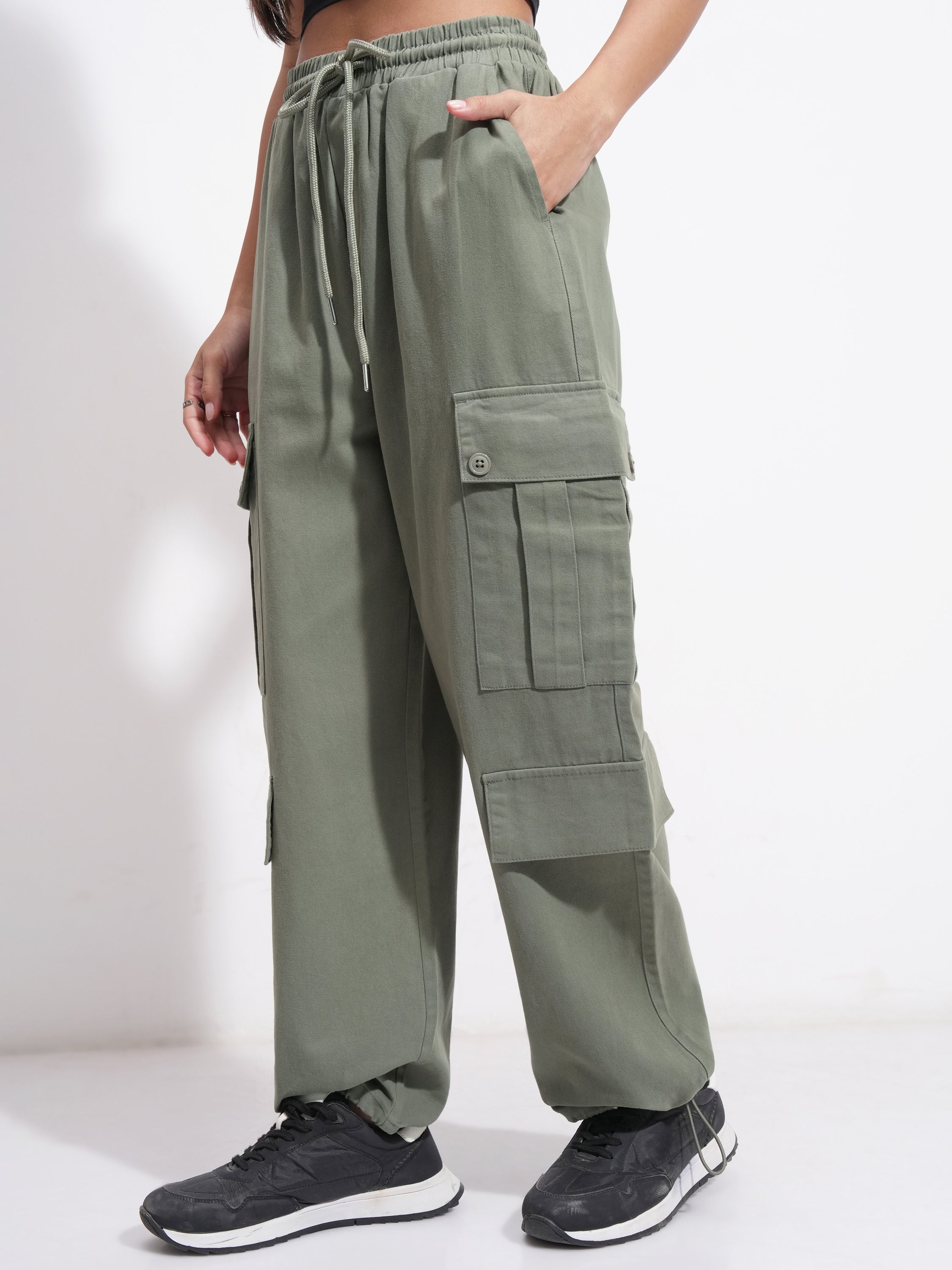 Tokyo Talkies Women Olive Solid Straight Fit Cargos - Olive - Image 4