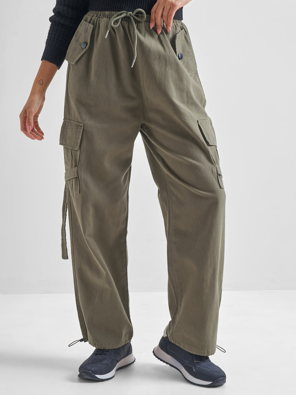 Tokyo Talkies Women Olive Solid Straight Fit Cargos - Olive - Image 1