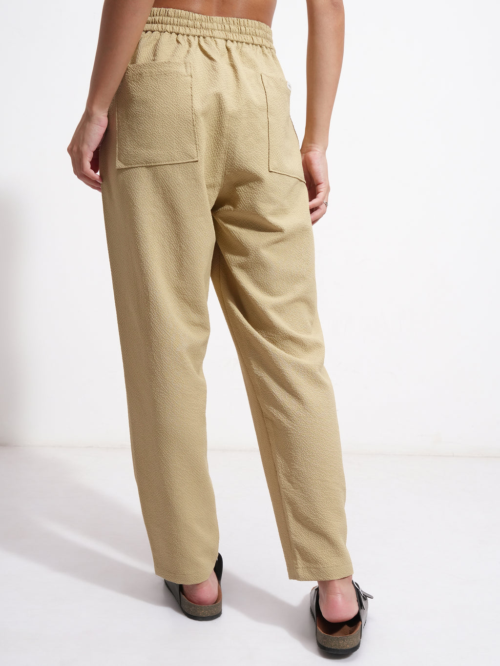 Tokyo Talkies Women Brown SOlid Regular Fit Casual Trouser - Brown - Image 3