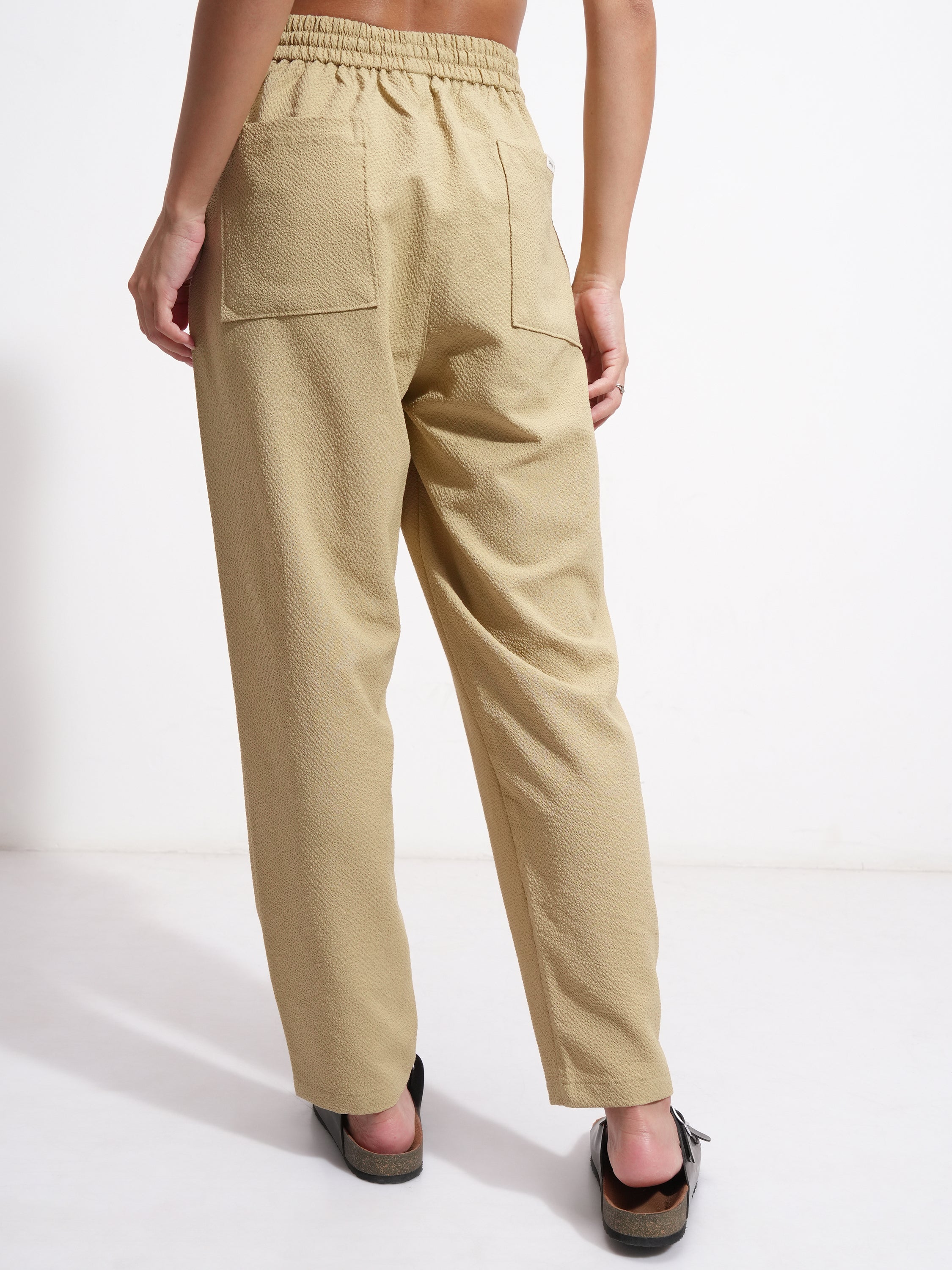 Tokyo Talkies Women Brown SOlid Regular Fit Casual Trouser - Brown - Image 3