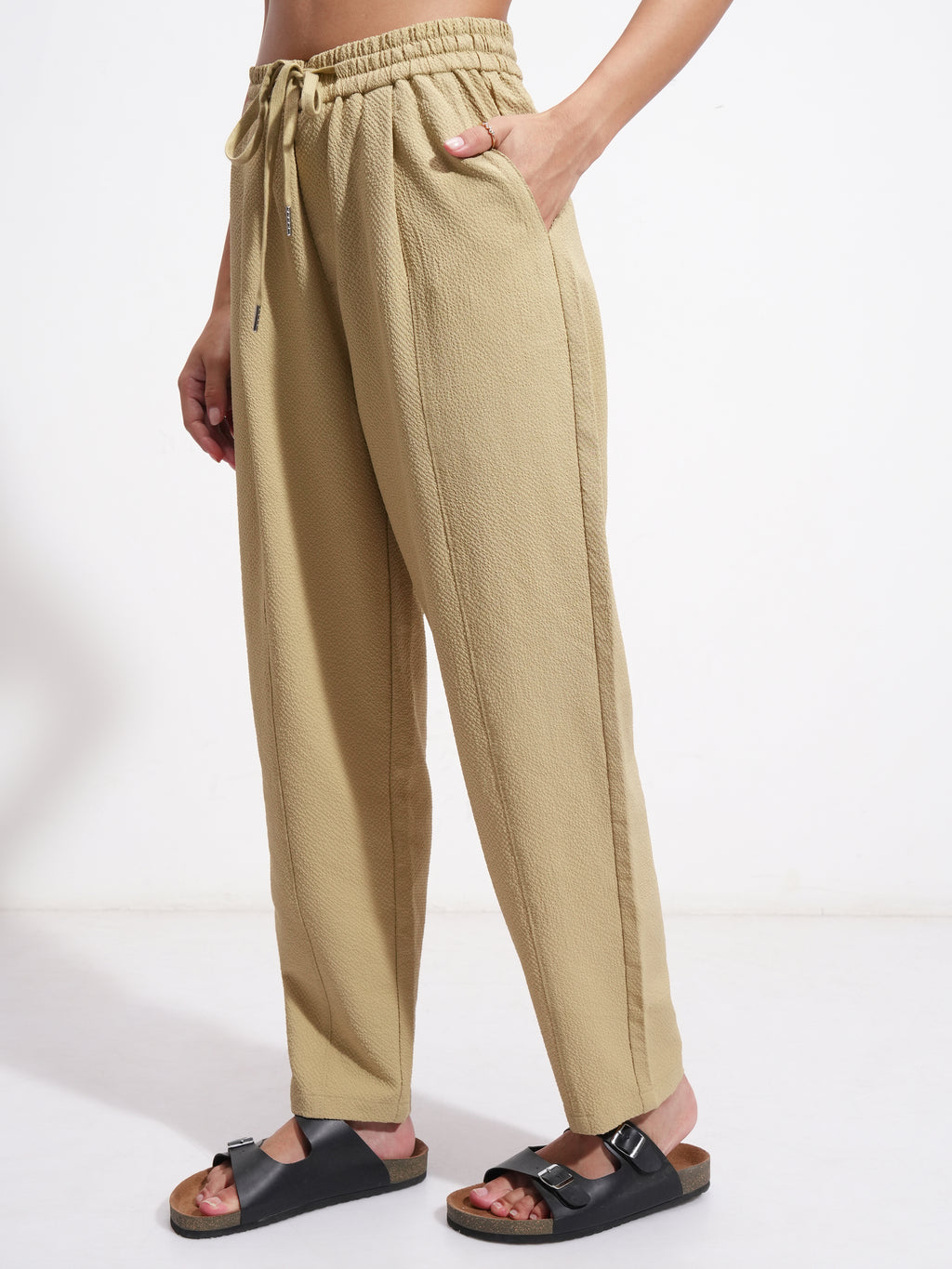 Tokyo Talkies Women Brown SOlid Regular Fit Casual Trouser - Brown - Image 4