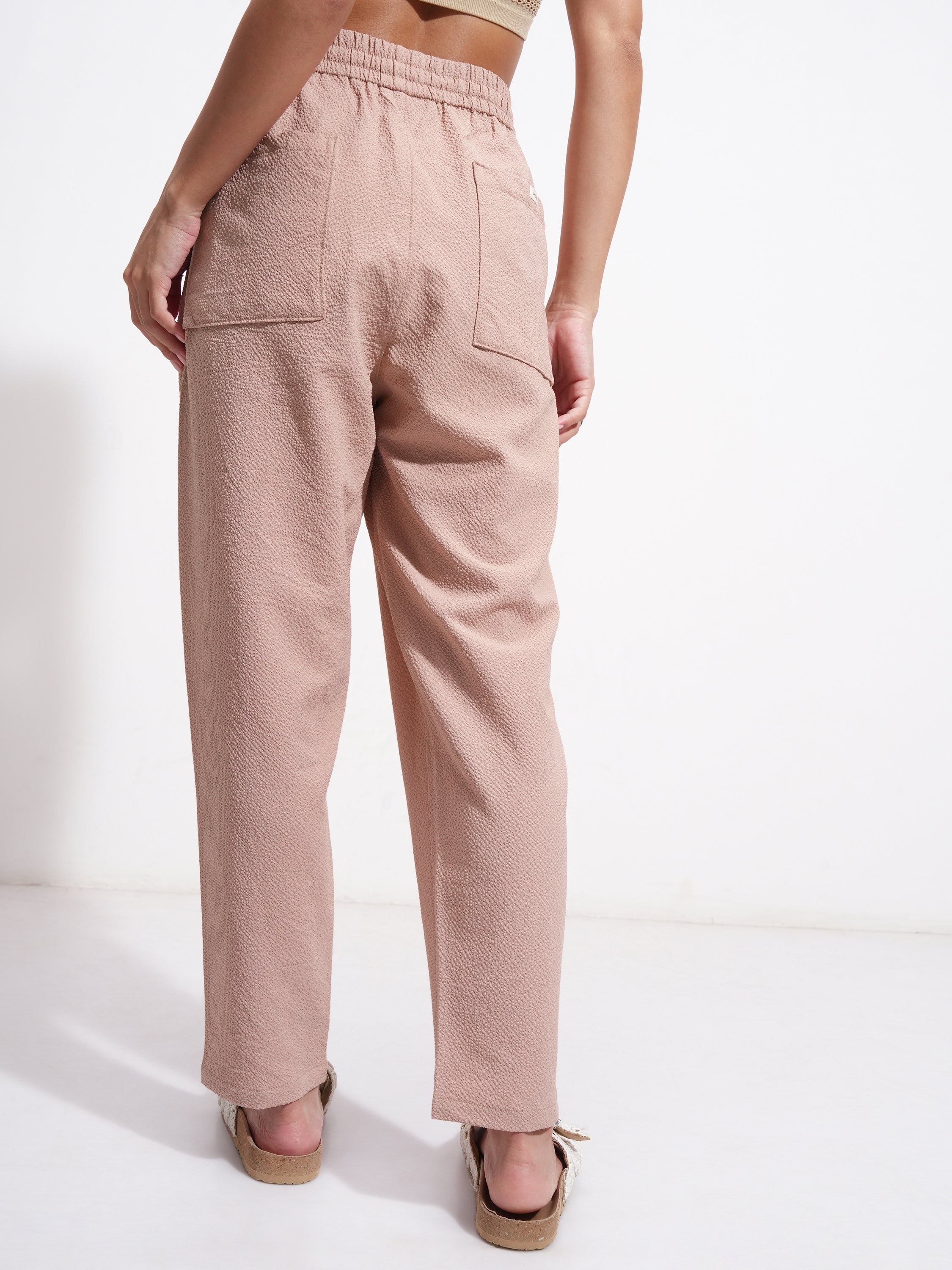 Tokyo Talkies Women Pink SOlid Regular Fit Casual Trouser - Pink - Image 3