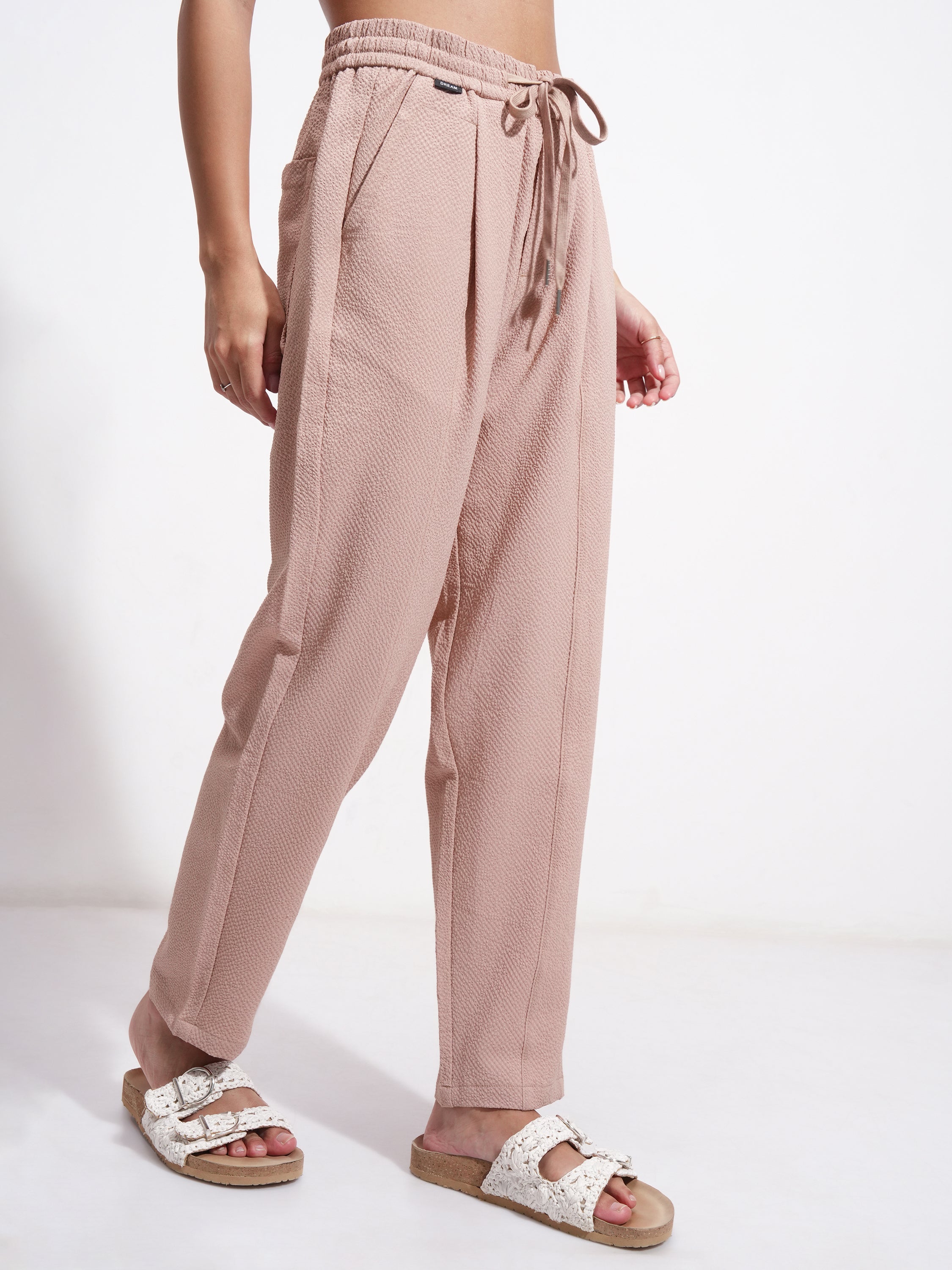 Tokyo Talkies Women Pink SOlid Regular Fit Casual Trouser - Pink - Image 6