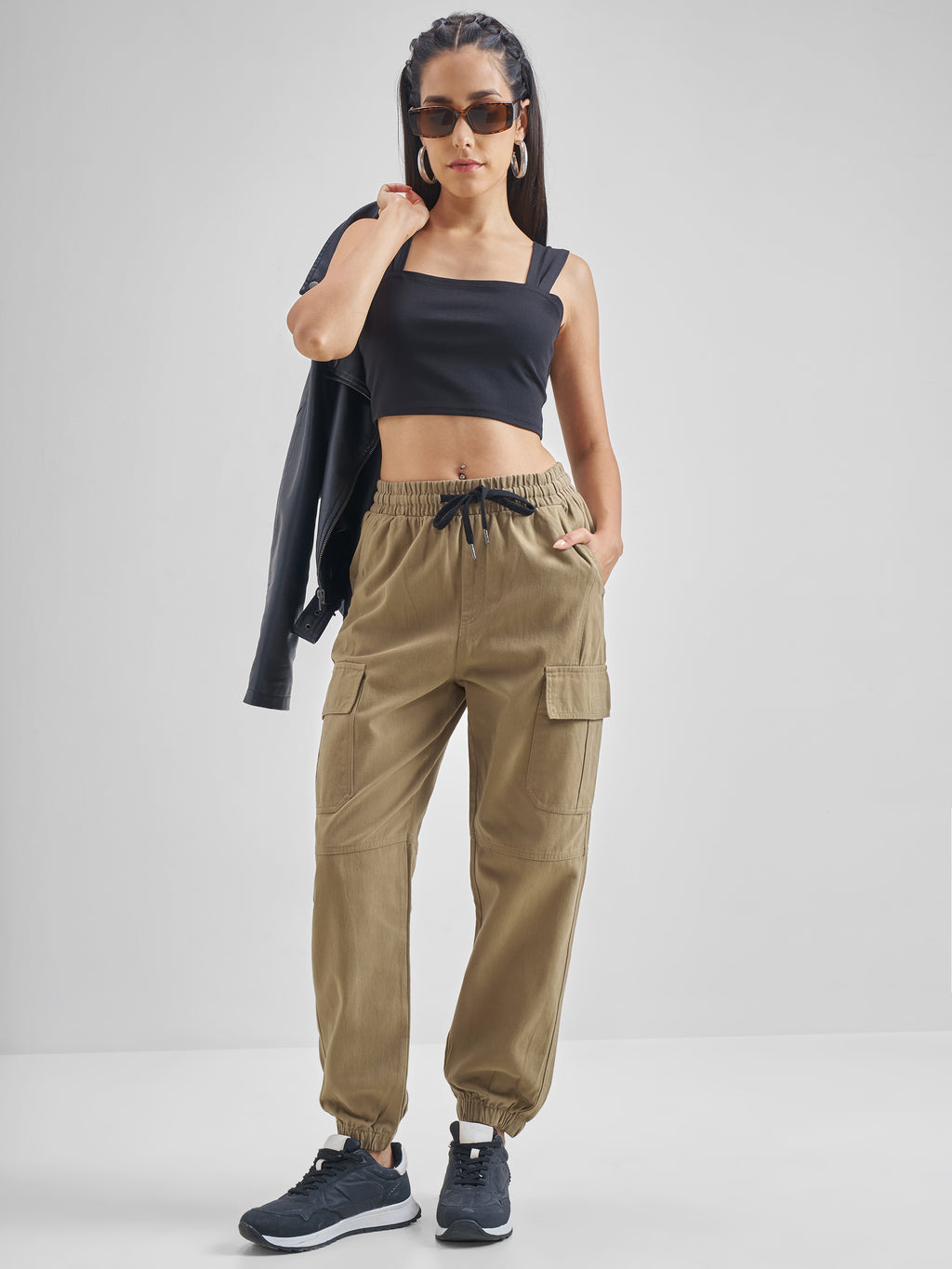 Street By Tokyo Talkies Women Brown Solid Regular Fit Cargos - Brown - Image 2