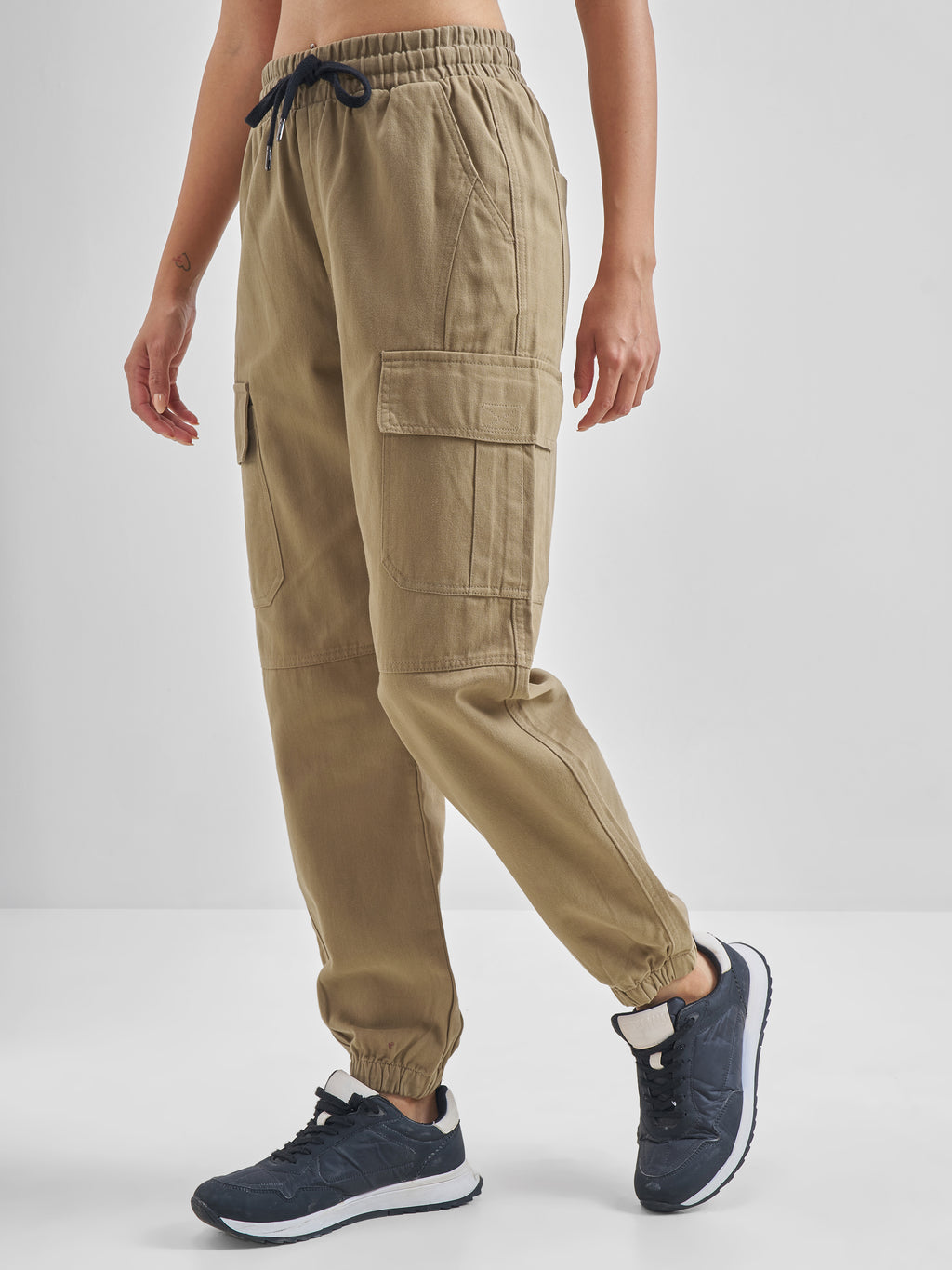 Street By Tokyo Talkies Women Brown Solid Regular Fit Cargos - Brown - Image 4