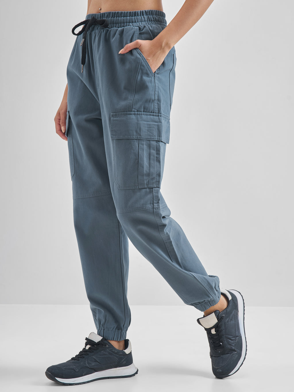 Street By Tokyo Talkies Women Blue Solid Regular Fit Cargos - Blue - Image 4