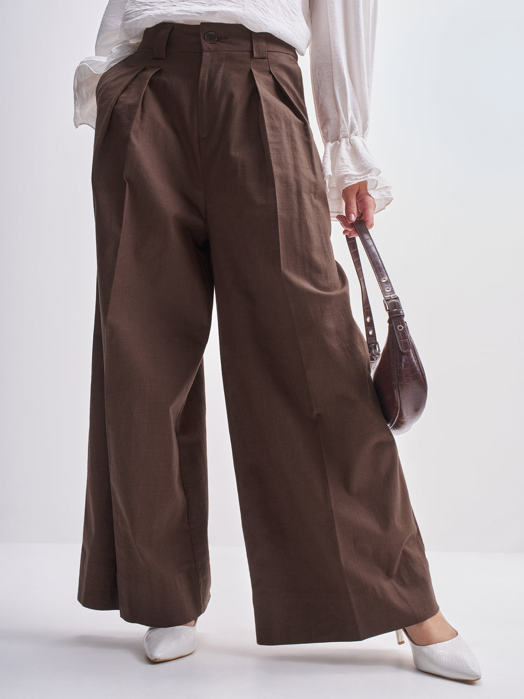 Tokyo Talkies Women Brown Solid Wide Leg Casual Trouser - Brown - Image 1