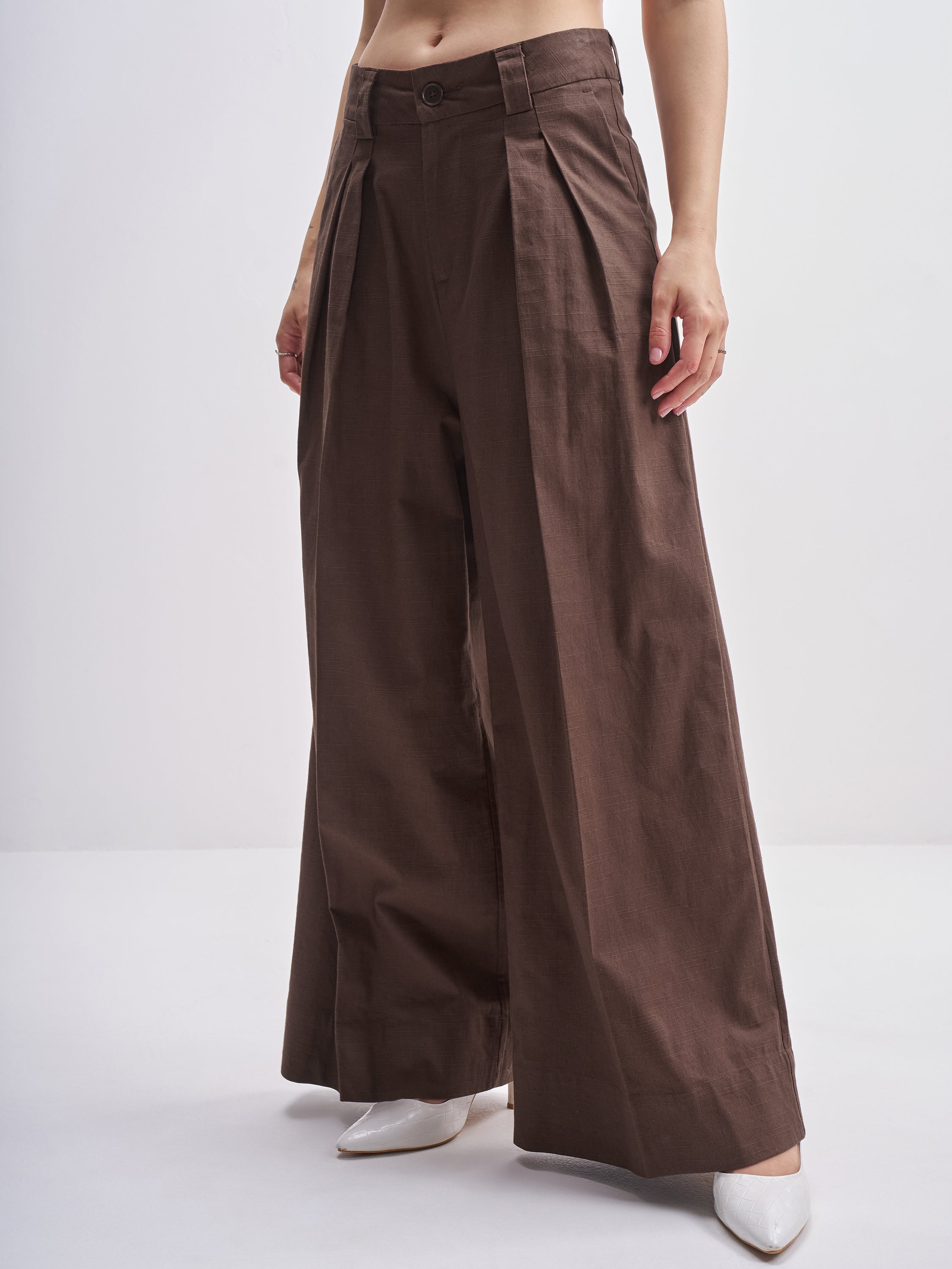 Tokyo Talkies Women Brown Solid Wide Leg Casual Trouser - Brown - Image 4